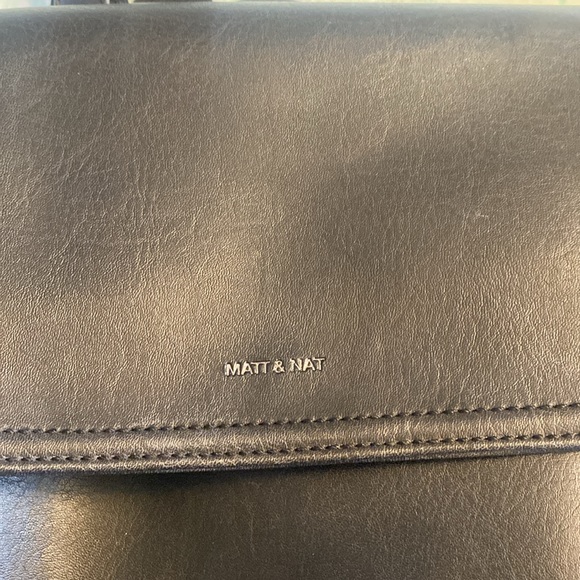 Matt & Nat black backpack - Picture 2 of 4